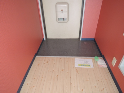 【玄関】 | プレアール上小阪