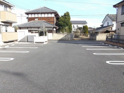 【駐車場】 | ベネトンファイブ