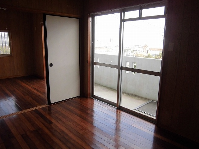 東宝ビル１１の内装