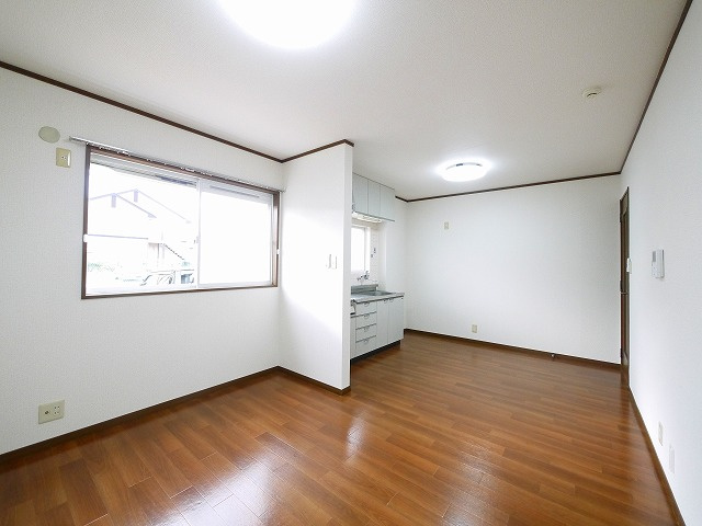 ファミイユの居間・リビング