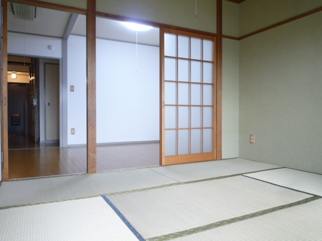 エスペラント久米川の和室
