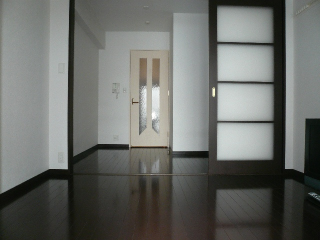 アイ・セレブ薬院の洋室|アイ・セレブ薬院 (2K) 洋室
写真は同タイプのお部屋です。