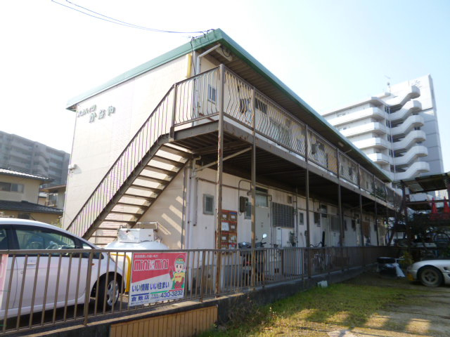 倉敷市四十瀬のアパートの外観