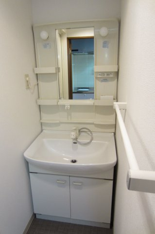 アビターレ薬院南の独立洗面台