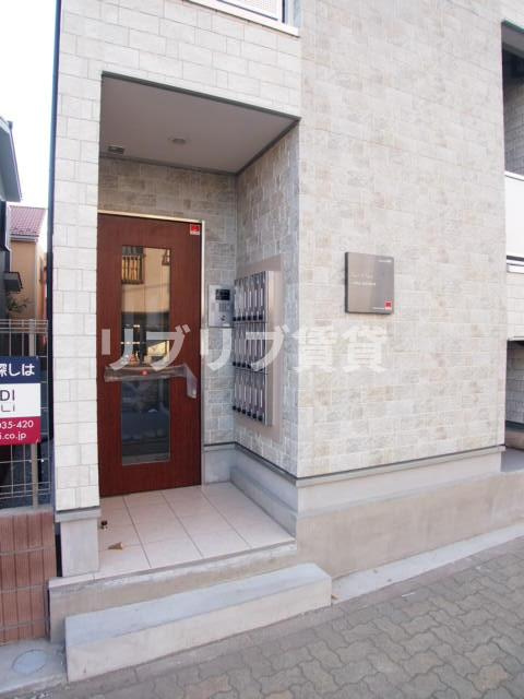 リブリ・エスペランサのエントランス