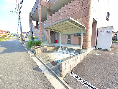 ローズマリーのその他共用部分|自転車置き場