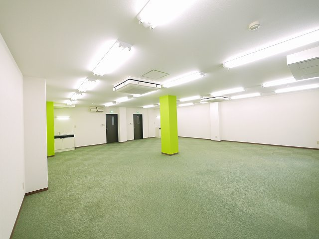 ブレスト一番館の内装