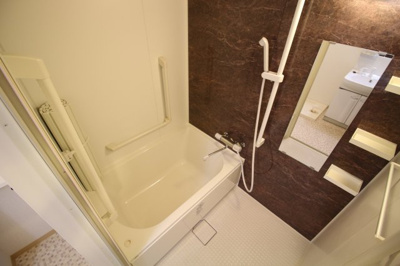 【浴室】 | ラ　ルーチェ新長田