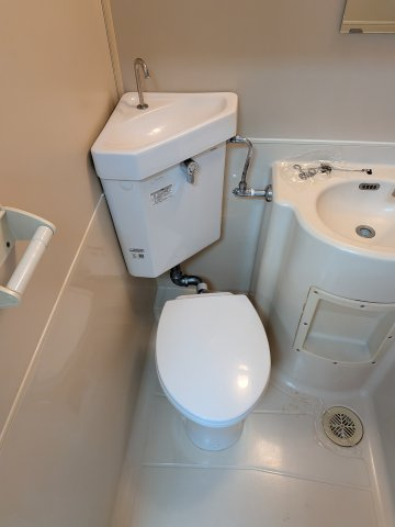 【トイレ】 | グロリアマンション | キレイな個室空間です