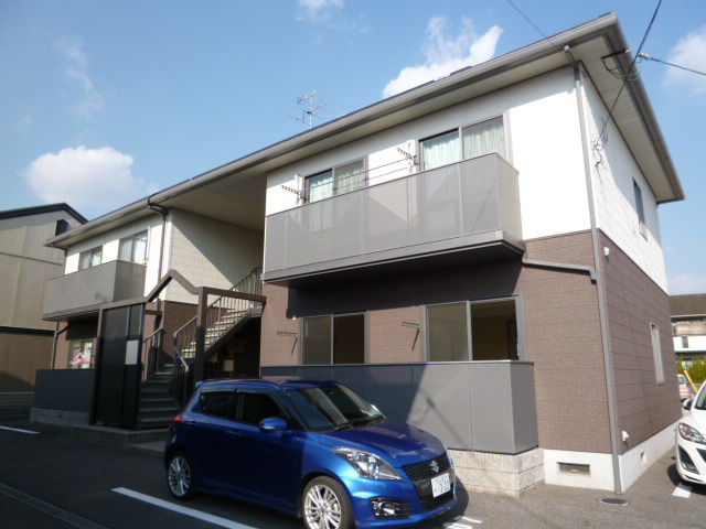 倉敷市日吉町のアパートの外観
