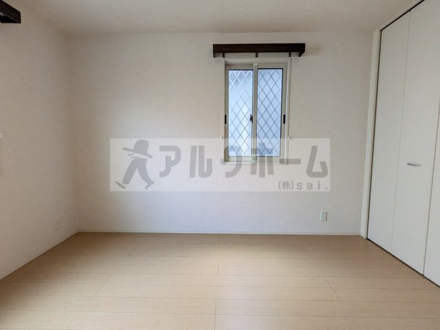 ルミエールKの洋室