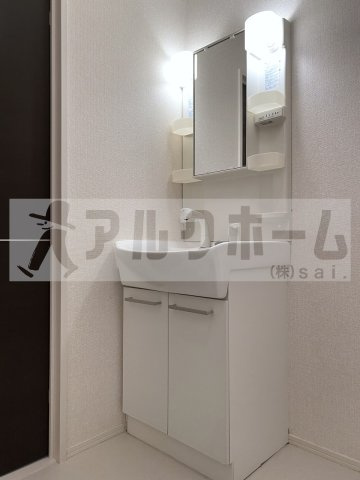 ドリーム葉月 七番館の独立洗面台