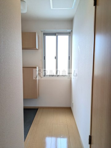 ドリーム葉月六番館の居間・リビング