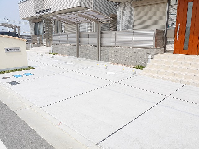 SUNSHINE城山台Aの駐車場