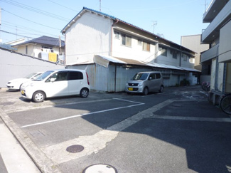 【駐車場】 | エッセンシャルハウスエビ