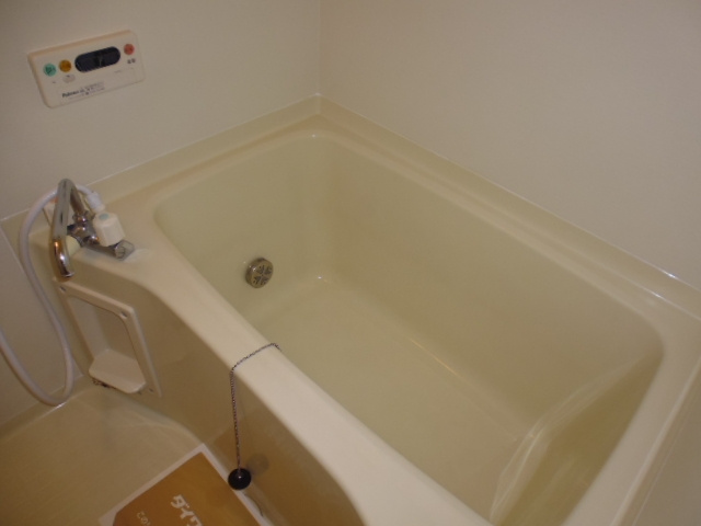 パミドール・ルーチェ　Ｃの浴室|追い焚きバス