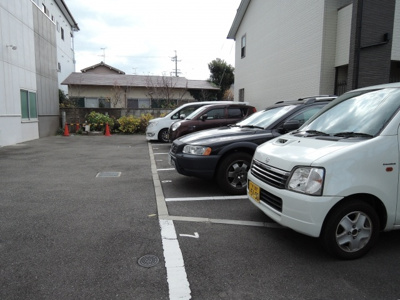 【駐車場】 | エレガンツア南本町