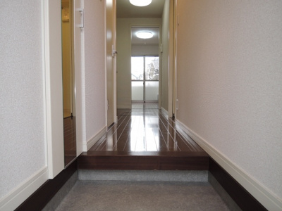 【玄関】 | エレガンツア南本町