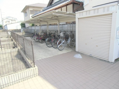 【その他共用部分】 | フジパレス下池田パセオ | 駐輪場