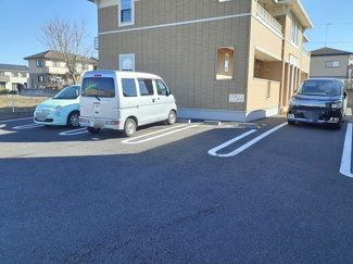 【駐車場】