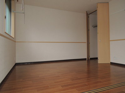 【洋室】 | ヴィラロイヤルシティーⅡ