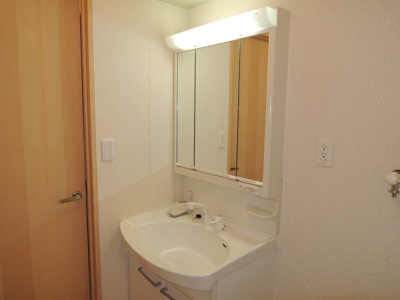 【独立洗面台】 | ヴィラロイヤルシティーⅡ | ☆シャンプードレッサー☆