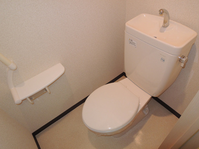 【トイレ】 | ヴィラロイヤルシティーⅡ