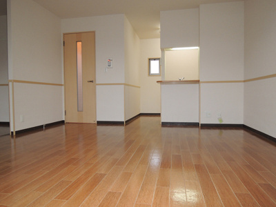 【居間・リビング】 | ヴィラロイヤルシティーⅡ