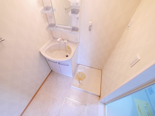 ザウバーの洗面所