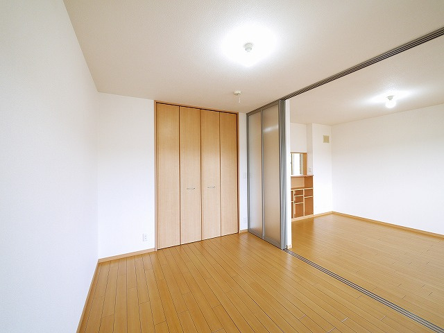 ザウバーの洋室