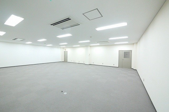 三和大宮ビルの内装