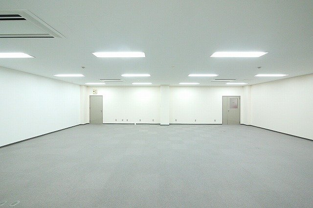 三和大宮ビルの内装