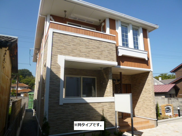 都窪郡早島町早島のアパートの外観