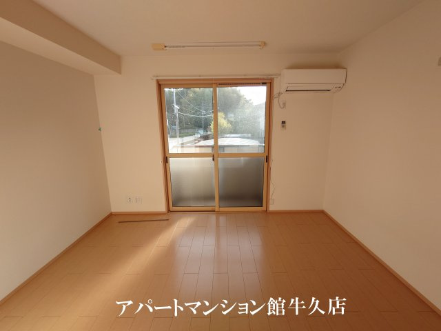 アマルフィイの居間・リビング