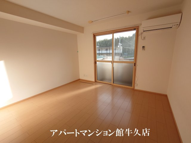 アマルフィイの居間・リビング