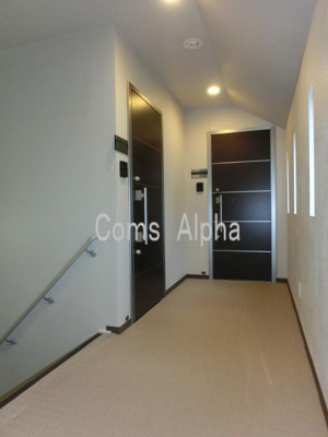 【その他共用部分】 | ファーストレジデンス白楽 | ファーストレジデンス白楽　共用廊下