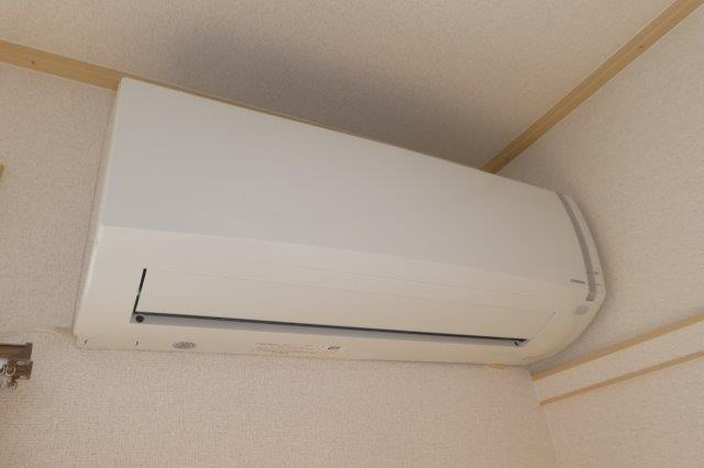 コーポ吉備路Ｃの設備|エアコン