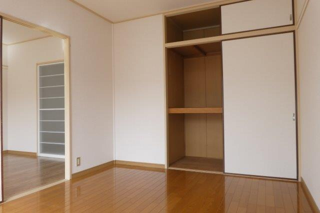 コーポ吉備路Ｃの寝室|洋室