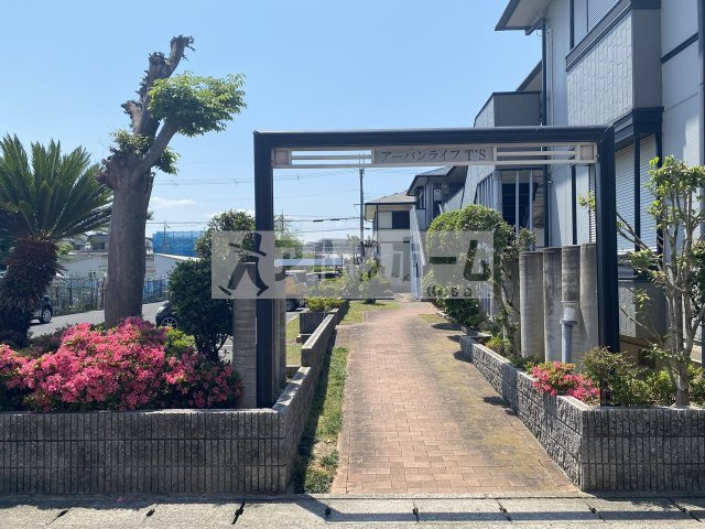 アーバンライフT'S(ティーズ)のエントランス