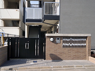 【エントランス】 | メローネⅦ | オートロック