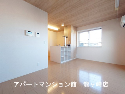 【内装】 | ヒルズ