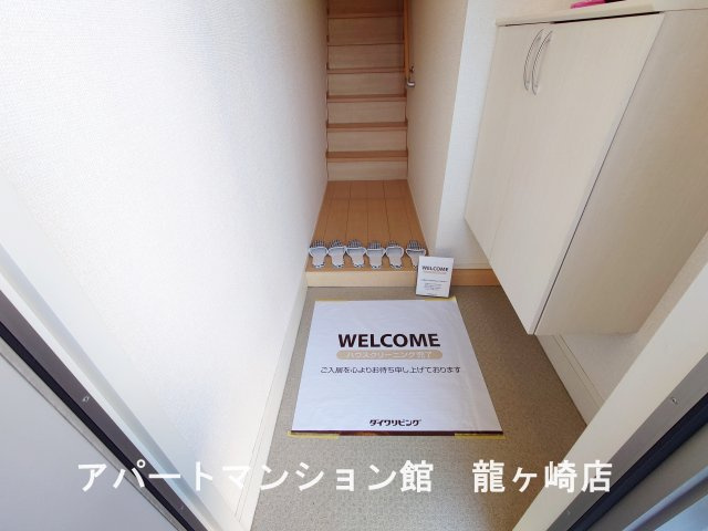ヒルズの玄関