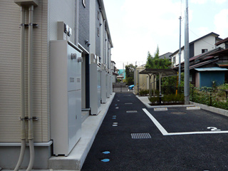 【駐車場】 | 輝