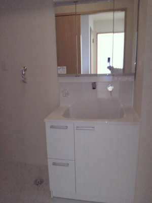 【独立洗面台】 | ソレイユ上野芝