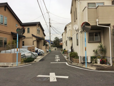 【周辺】 | ラフィネ浜田山 | 前面道路