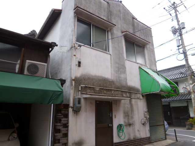 倉敷市阿知２丁目の店舗の外観