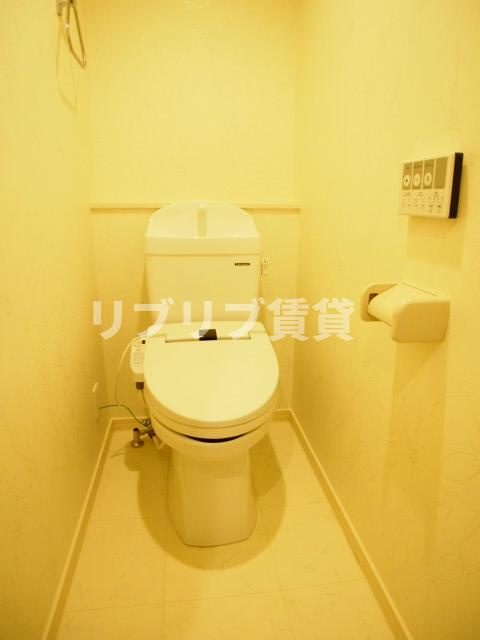 クレール・シャンブルのトイレ