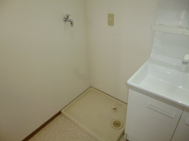 サンライズ下庄のその他|洗濯機置き場