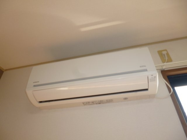 サンライズ下庄の設備|エアコン２