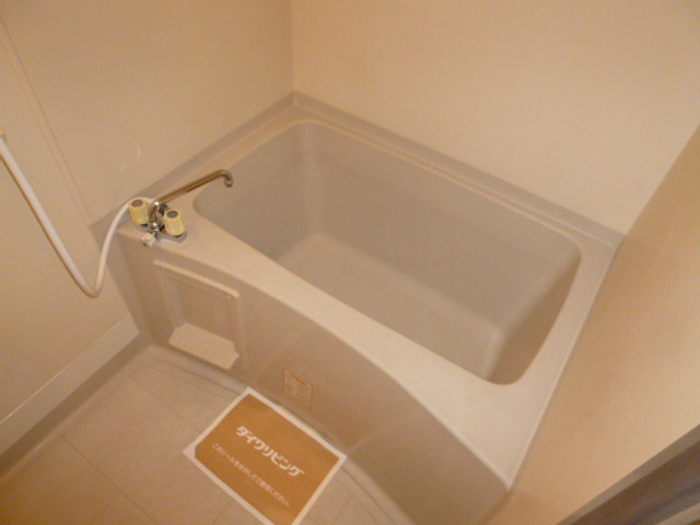 桜コーポの浴室